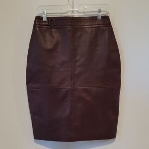 Elegant Brown Leather Skirt